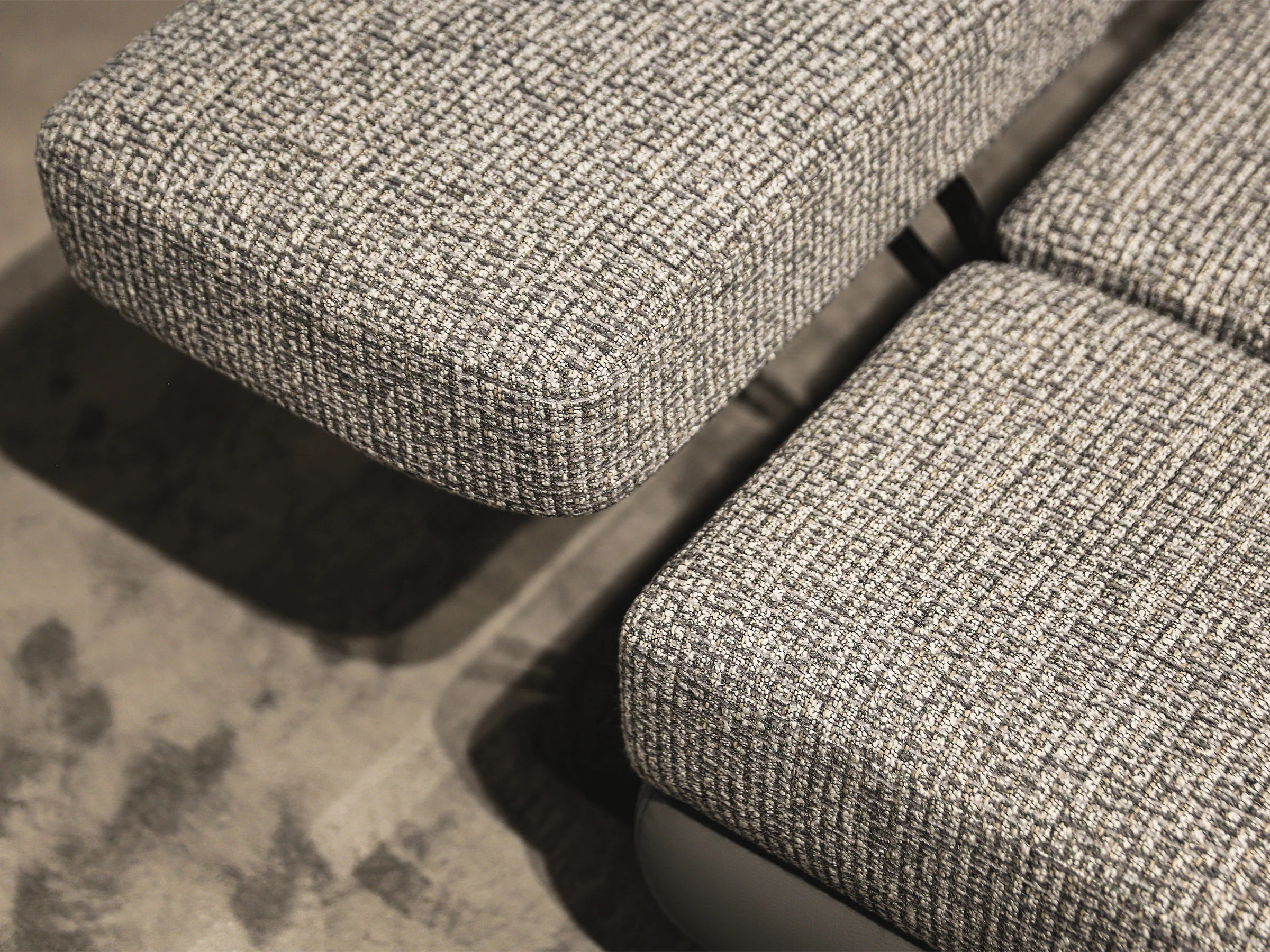 Mony Smart-Motion Corner Sectional: L-Shaped Sofa with Integrated Table - Image 5